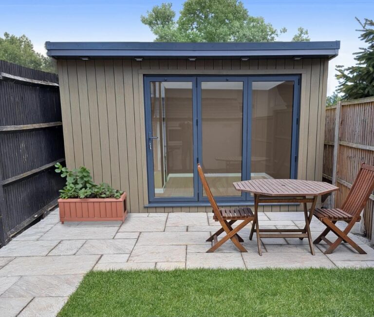 Garden Office in central Kingston upon Thames