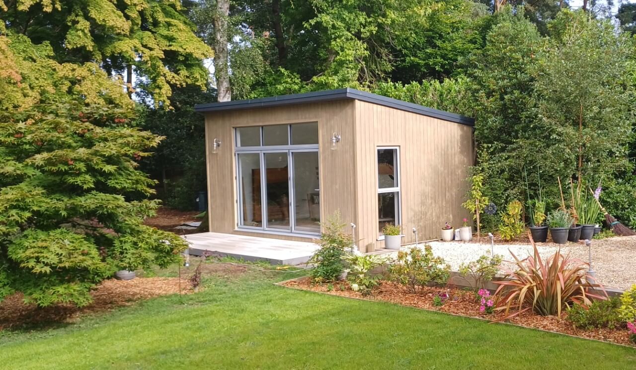 Bespoke Garden Room with Extra Height near Haslemere - Exterior 1