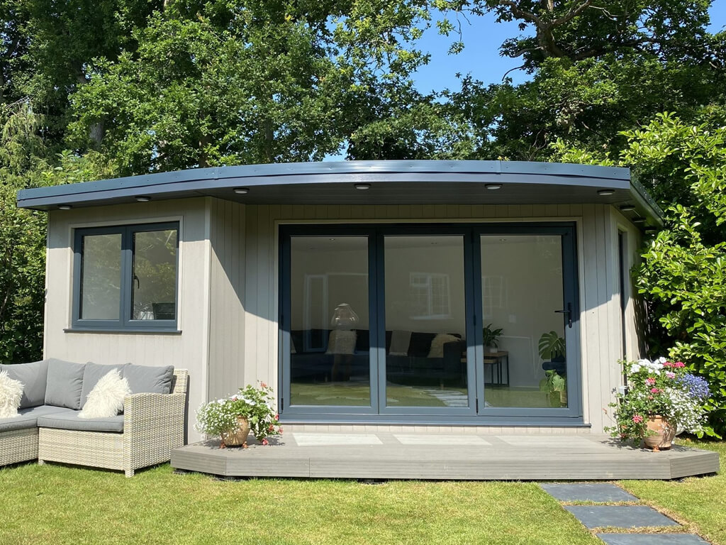 Bespoke Garden Surrey - Garden Rooms by Drumbeat