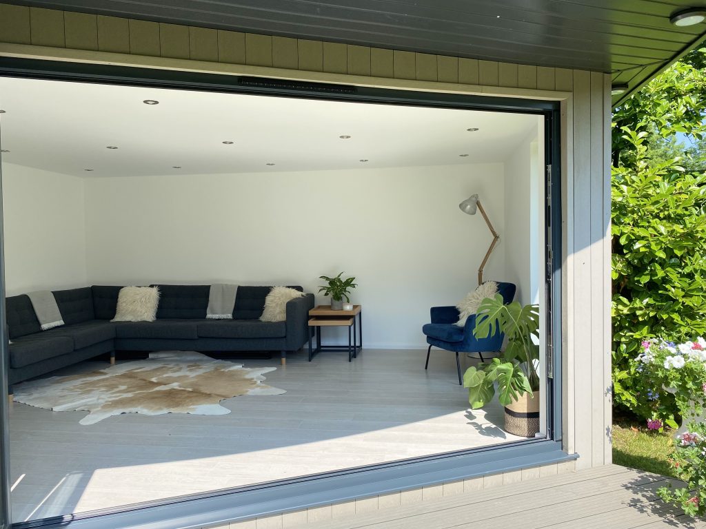 Premium bespoke garden room in Surrey, huge open space