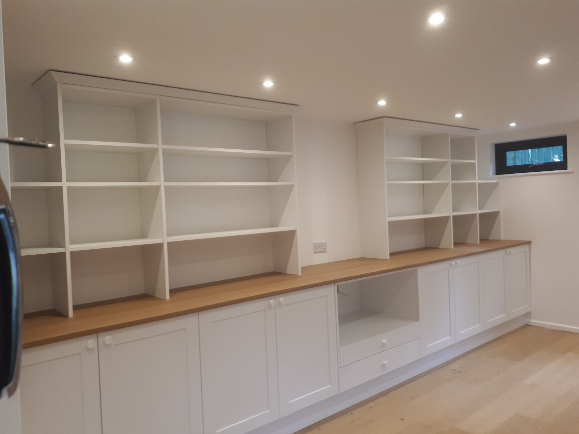 Premium Bespoke Garden office interior, Woking, Surrey - Garden Rooms by Drumbeat