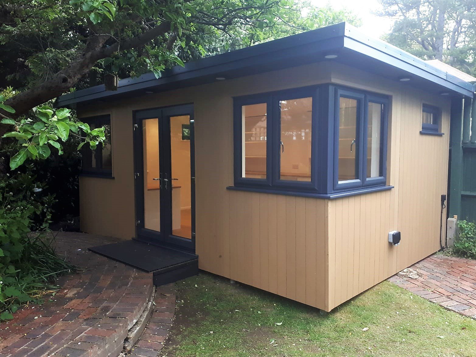Bespoke Build and Interior Garden Office in Surrey