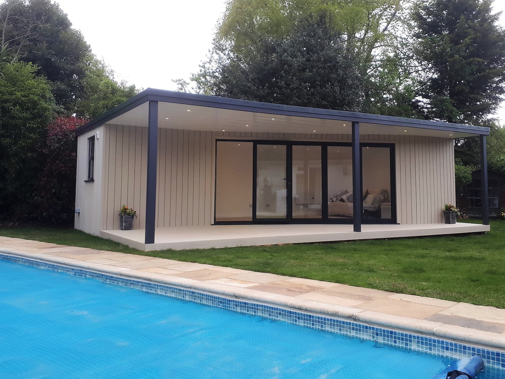 Premium Bespoke Pool Side Room in Woking, Surrey